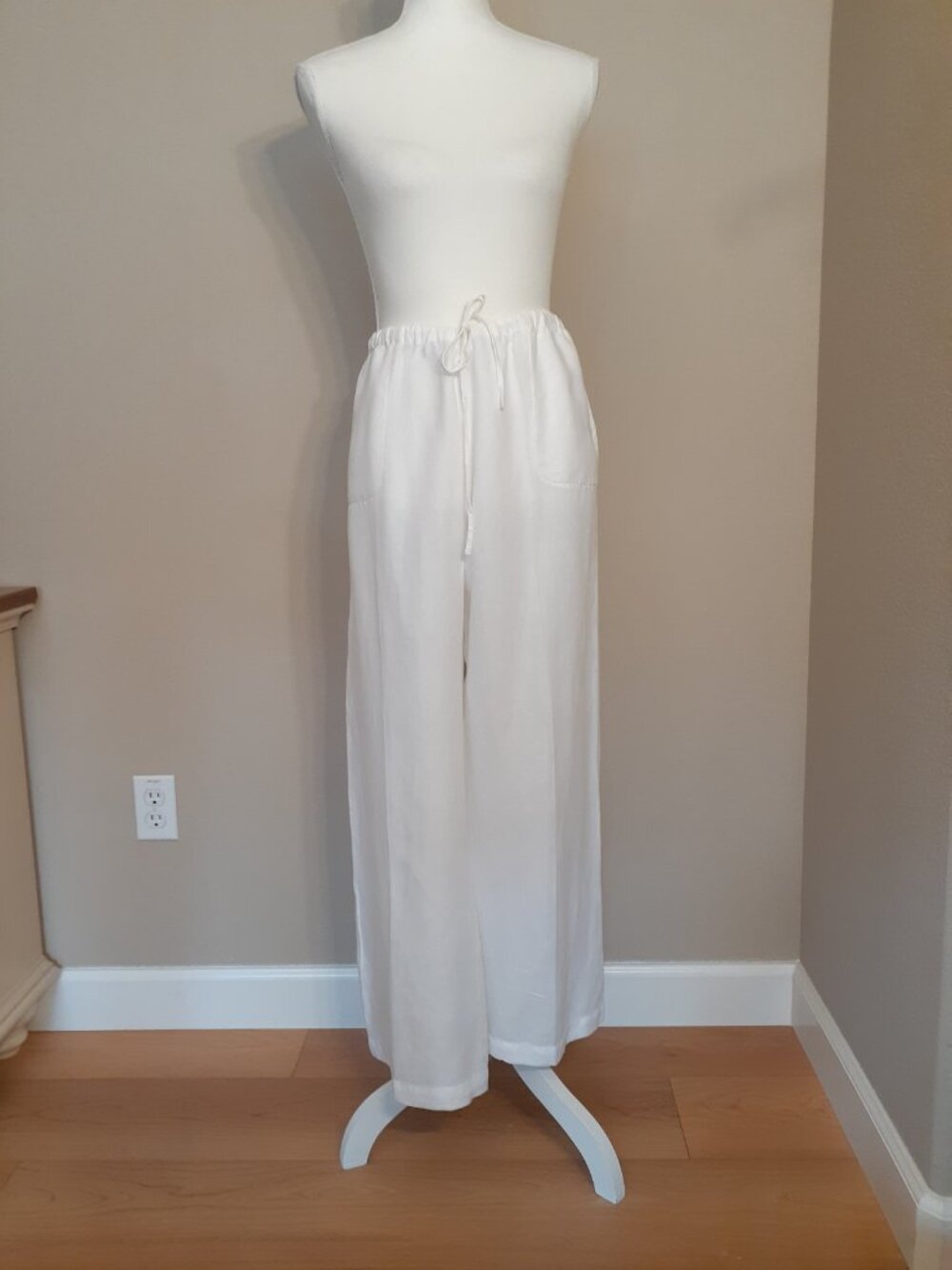 Chico's Linen Blend Drawstring Pants